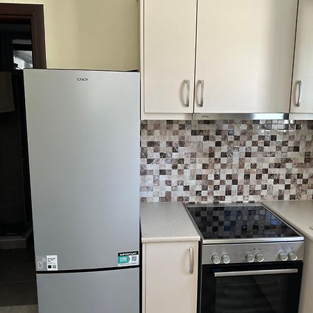 Eretria Apartment Bagian luar foto